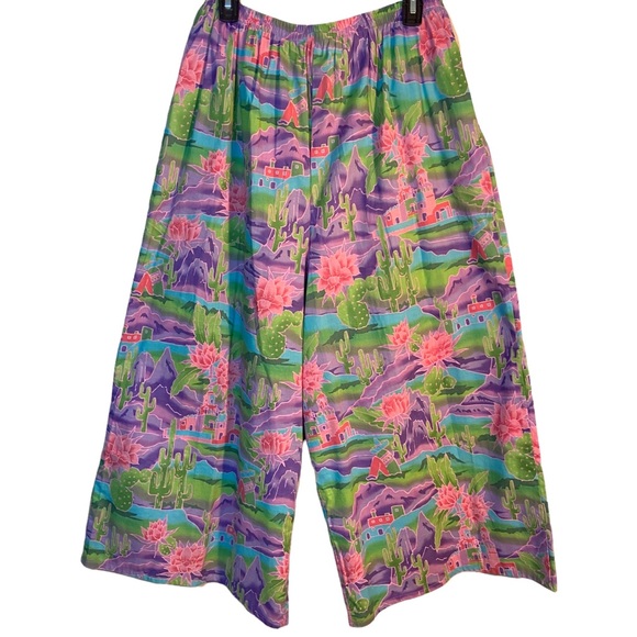 Pants - Desert Print Culottes Sz Med EUC